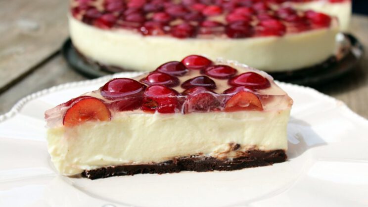 TARTA DE QUESO Y CEREZAS SIN HORNO